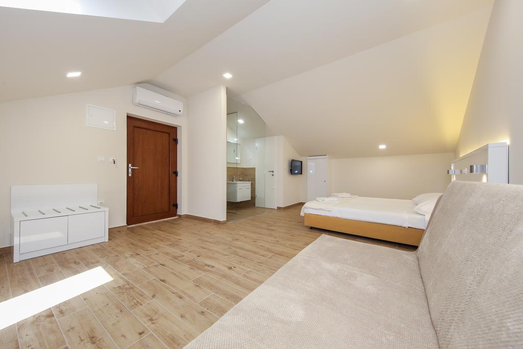 Idassa Atrium Rooms Zadar Dış mekan fotoğraf